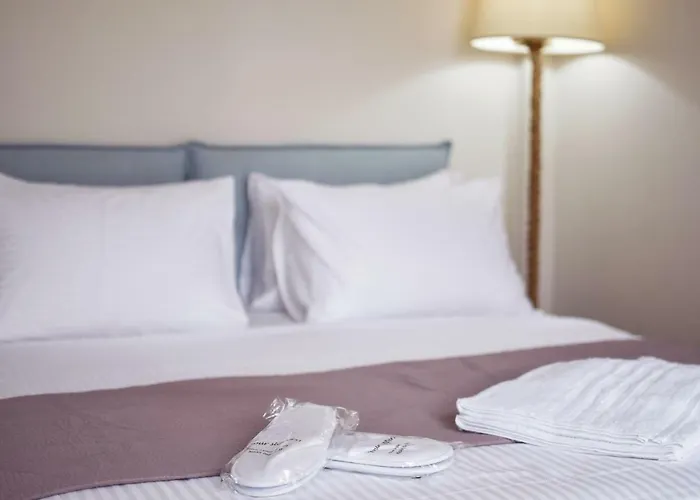 Oliver Suites